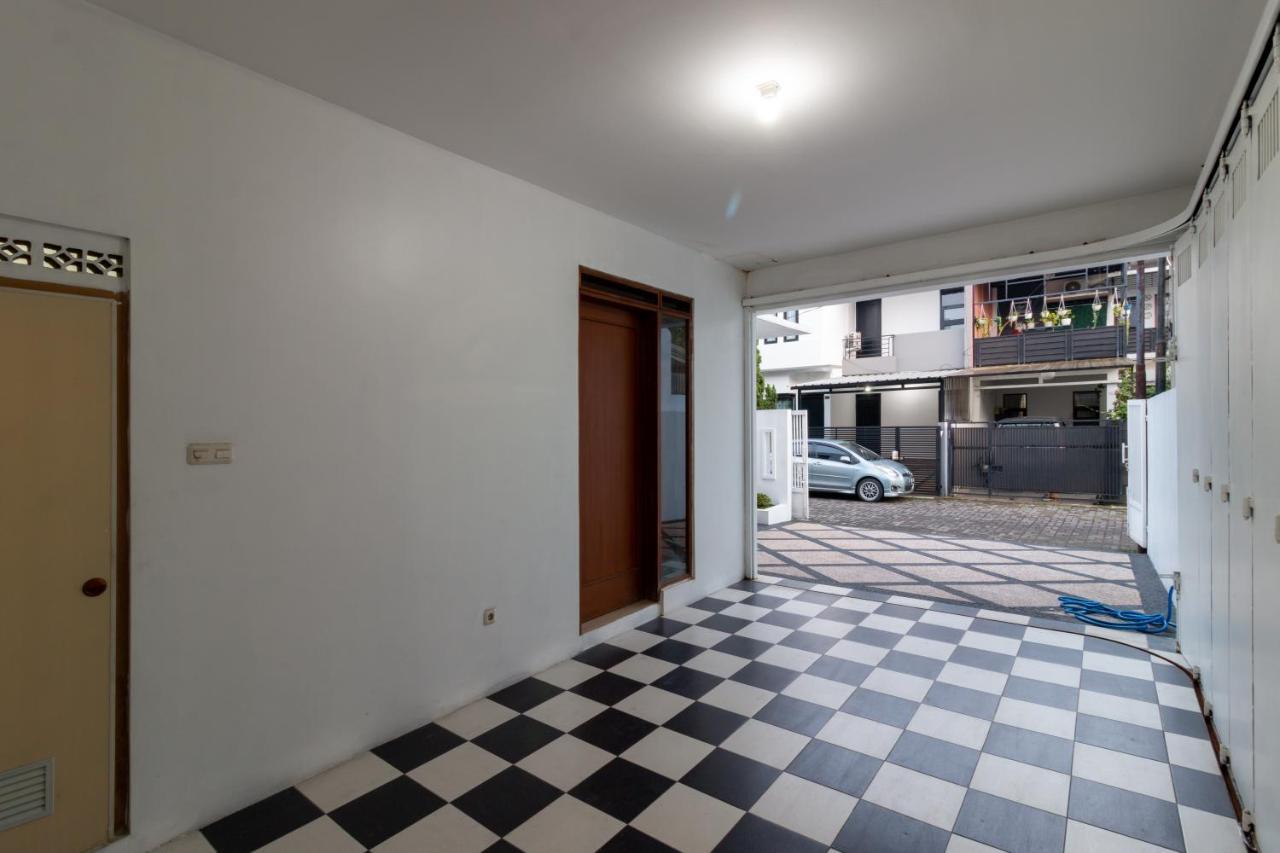 Spacious, White-Villa Belgareti @Kiara Condong Bandung Exterior foto